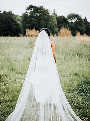 Unsutuo Cathedral Wedding Veil 1 Tier Lace Applique Bridal Veil Long Tulle  Veil with Comb for Women and Bride (Ivory)