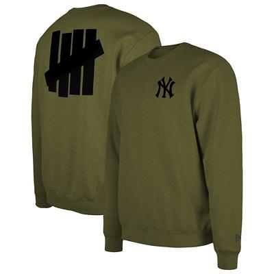 Men's New Era x Undefeated Olive York Yankees T-Shirt Size: Small