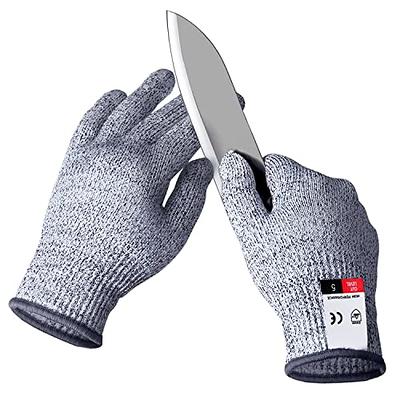 Will Cut-Resistant Gloves Actually Save You In The Kitchen?
