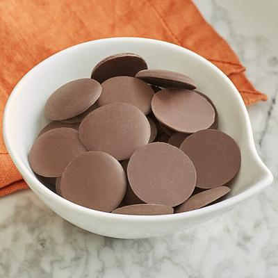  Valrhona Milk Chocolate Couverture Baking Discs 40