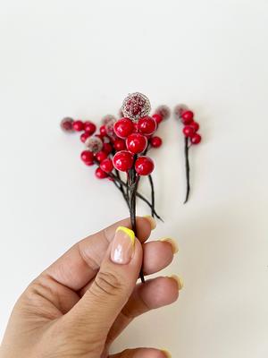 10 Artificial Red Berry Stems Holly Berry Picks Christmas Tree Ornament  Berries Branches for Christmas DIY Garland Holiday
