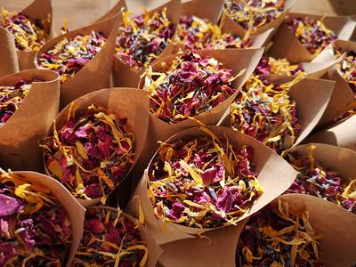 Natural Rose Confetti Wedding Dried Flower Petals Pop Biodegradable For  Wedding