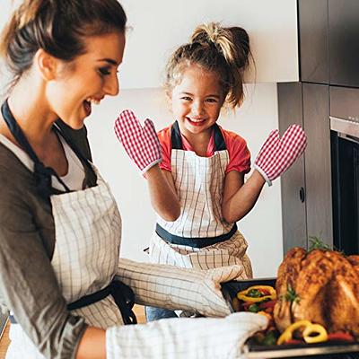 DOITOOL 2Pcs Kids Oven Mitts for Children Play Kitchen, Microwave Oven  Gloves Kitchen Baking Mitts, Red Checkered Heat Resistant Kitchen Mitts for