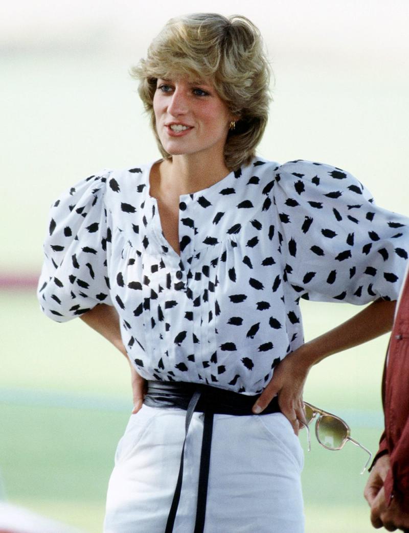 Major 80's Fashion Trends That Are Back