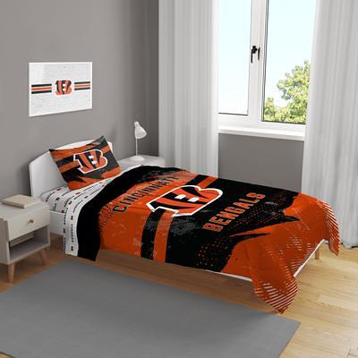 Pegasus Cincinnati Bengals 60 x 80 Divide Flannel Fleece Blanket