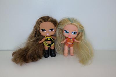 Bratz Dolls Authentic MGA Bratz Bratz Pick Your Fashion Doll