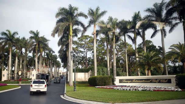 PHOTO: President Donald Trump arrives at the Trump International Golf Club, Saturday, Nov. 25, 2017, in West Palm Beach, Fla. (AP Photo/Alex Brandon)