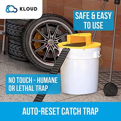 Humanized Mousetrap Flip Slide Bucket Lid Mouse Trap Reusable Easy Install  Rats Traps for 5 Gallon Bucket House Indoor Outdoor