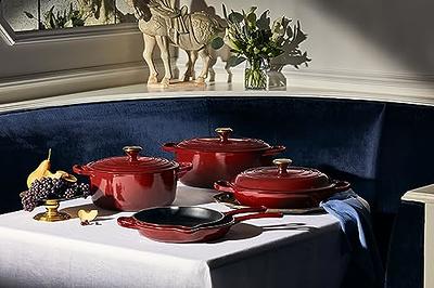 Le Creuset Signature 5.5-Quart Cast Iron Round Dutch Oven - Shallot