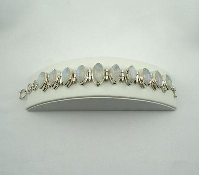 Stunning Vintage Blue Flash Moonstone Sterling Silver Link