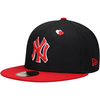 Men's Los Angeles Dodgers New Era Black/Red Heart Eyes 59FIFTY Fitted Hat