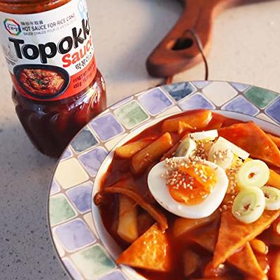 Yopokki Instant Tteokbokki Cup (Sweet Mild Spicy, Cup of 2) Korean Street  food with sweet and moderately spicy sauce Topokki Rice Cake - Quick & Easy