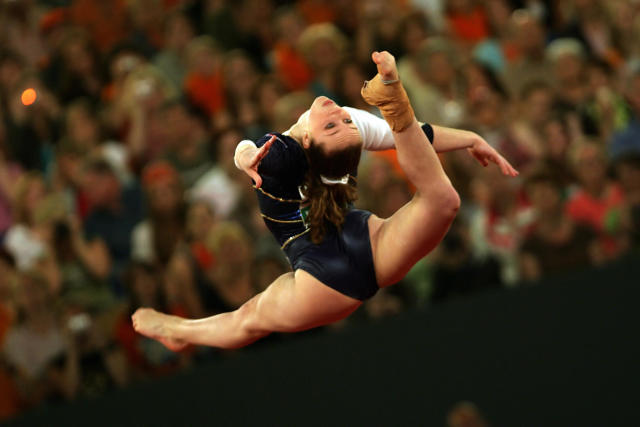 Amsterdam, NETHERLANDS: Verona Van De Leur of the Netherlands performs on the floor during the 2nd European Artistic Gymnastics individual championship in Amsterdam, 26 April 2007. AFP PHOTO / Aris Messinis (Photo credit should read STR/AFP via Getty Images)