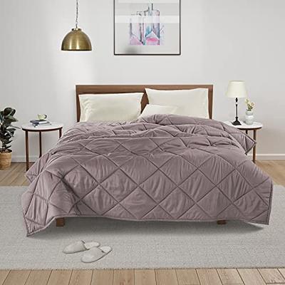 Utopia Bedding Fleece Blanket Twin Size Burgundy 300GSM Luxury Bed Blanket  Anti-Static Fuzzy Soft Blanket Microfiber (90x66 Inches) Twin Burgundy 