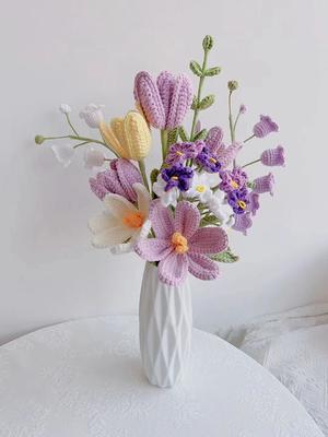 Crochet flower bouquet for Mother`s Day