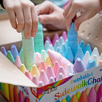 Chalk City Sidewalk Chalk, 136 Count, Jumbo Chalk, Non-Toxic, Washable, Art  Set