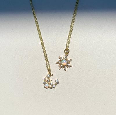 GLD Stars Coin Pendant - Yellow Gold, 18K - The GLD Shop