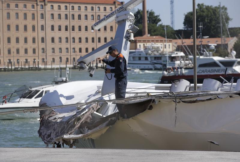 cruise ship crash venice 2019