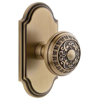 Fifth Avenue Long Plate with Windsor Knob in Lifetime Brass