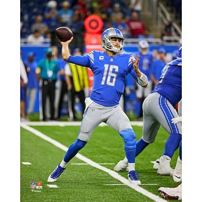 Jared Goff Cal Bears Unsigned Silver Jersey Running with Ball Photograph