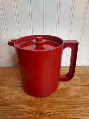 Tupperware 1.5 Qt 48 Oz Pitcher Red Push Button Lid #1575 - Yahoo