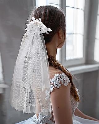 HemerVows White Floral Bridal Veils: Short Shoulder Length Veil with Comb  Wedding Party Bride Hair Accessories for Women and Girls - Yahoo Shopping