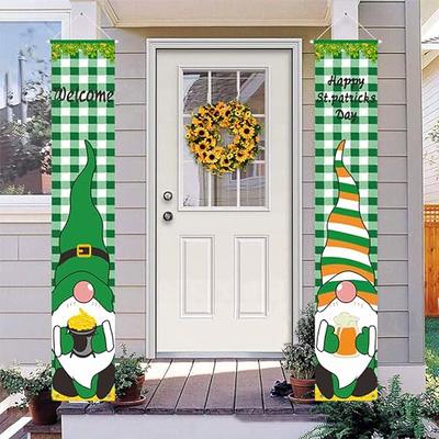 Upstairs Downstairs: A Day for the Irish  Irish dinner, Irish decor, St  patrick's day decorations