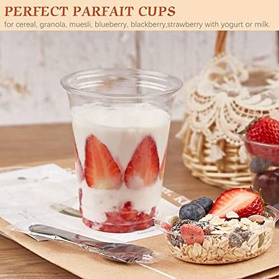 12 oz Clear Plastic Dessert Cups with Lids (Set of 50) Small Disposable  Parfait Cup, Dome Lid - No Hole, 12-Ounce Party Fruit Containers, Banana