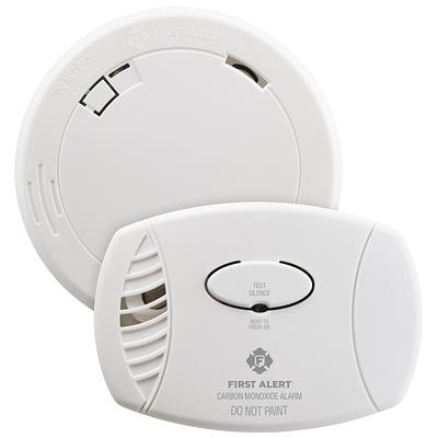 First Alert Basic Battery Operated Carbon Monoxide Alarm - CO400 (1039718)