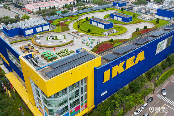 https://tw.news.yahoo.com/%E5%85%A8%E7%90%83%E9%A6%96%E5%BA%A7ikea%E7%A9%BA%E4%B8%AD%E8%8A%B1%E5%9C%92%E9%96%8B%E5%B9%95-%E5%B7%A8%E5%9E%8B%E6%A4%8D%E6%A0%BD%E8%BF%B7%E5%AE%AE%E9%9C%B2%E5%A4%A9%E8%8A%B1%E5%B8%826%E5%A4%A7%E4%BA%AE%E9%BB%9E%E6%90%B6%E5%85%88%E7%9C%8B-034717393.html