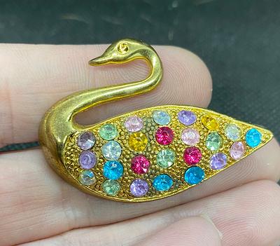 Womens Brooches and Pins Vintage Swan Brooch Pins Badge Vintage