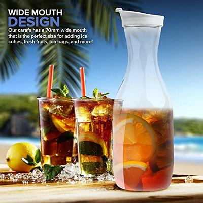 Plastic Juice Carafe with Lids (Set of 6) 32 oz Carafes for Mimosa Bar, Drink Pitcher with Lid, Water Bottle, Milk Container, Clear Beverage