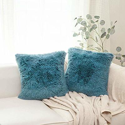 NordECO HOME Luxury Soft Faux Fur Fleece Cushion Cover Pillowcase  Decorative Throw Pillows Covers, No Pillow Insert, 18 x 18 Inch, White, 2  Pack