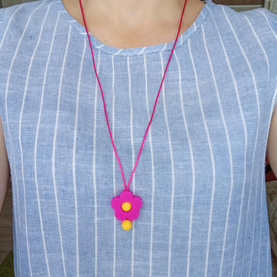 Daisy chew necklace adult, Flower fidget toy adult, Adult Chew necklace,  Autism, ADHD, Silicone Fidget Beads - fuchsia - Yahoo Shopping