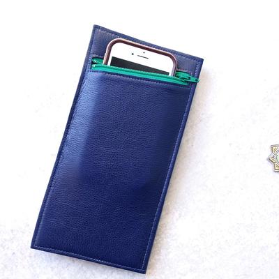 Women's Minimalist Long Passport Holder