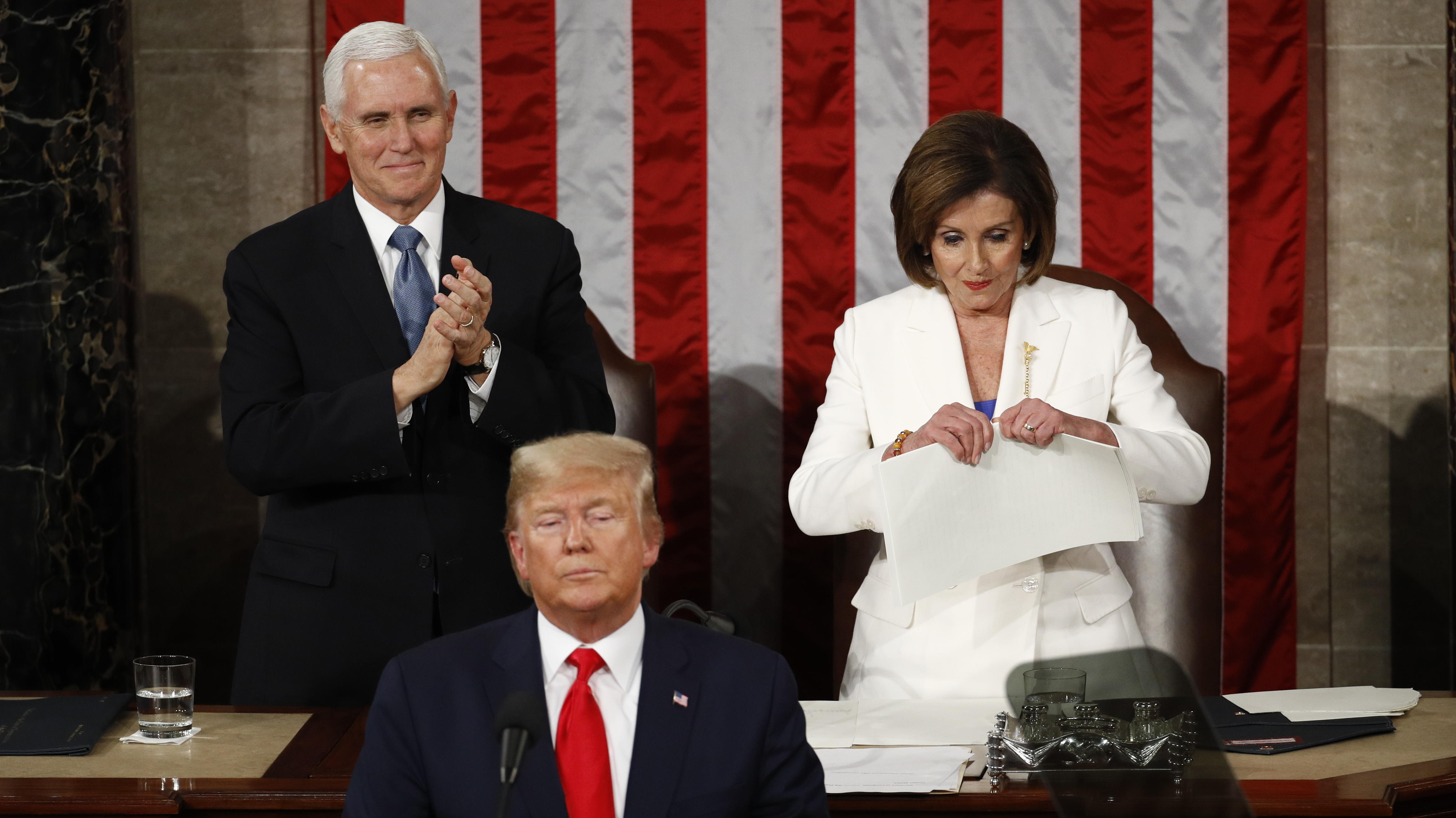 Pelosi tears Trump State of the Union speech in half
