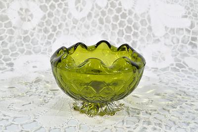 Filigree Green Glass Pineapple Design Bowl/Candy Bowl /Jewelries