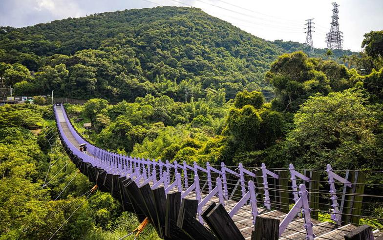 【北捷文湖線】圓覺瀑布步道、金面山、仙跡岩步道、樟樹步道、指南宮貓空親山步道...自然特色步道報你知！