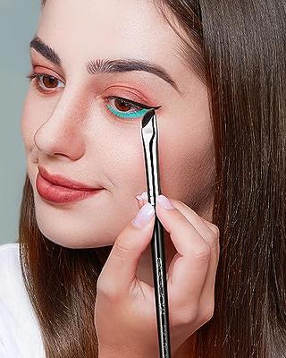 Eyeliner Brush, EIGSHOW Sickle Angled Eyeliner Brush Gel Eye Liner Makeup  Brush for Precise Eyeliner Eyebrow Eyelid Ultra Thin with Curved Bristle -  Black - Yahoo Shopping