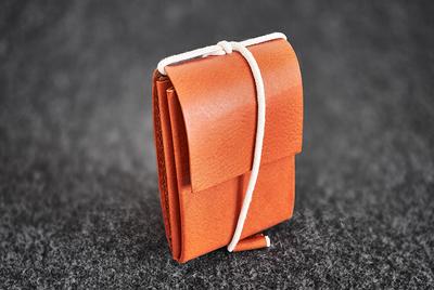  The Tanned Cow Slim Minimalist Wallet for Men Women