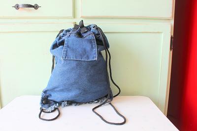 The latest collection of blue vintage & retro bags for women