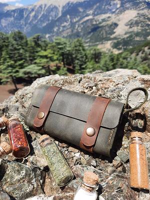 Bushcraft Leather Pouch