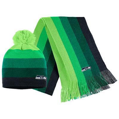 Women's Wear by Erin Andrews White Green Bay Packers Cable Stripe Cuffed Knit Hat with Pom and Scarf Set