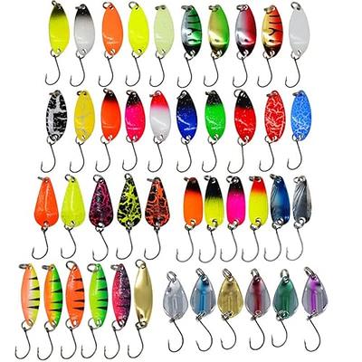 2 Random Fishing Lures Minnow Bait Bass Fishing Trout Walleye Hooks  Crankbaits