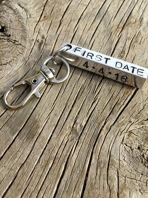 Anniversary Gift Keychain Custom Engraved Coordinates Keychain Aluminum Tag Special Occasion GPS Keychain with Compass Charm