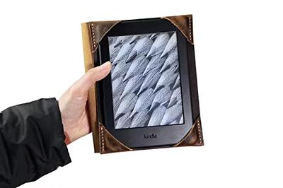 Kindle Paperwhite Signature Edition Essentials Bundle including Kindle  Paperwhite Signature Edition - Wifi, Without Ads,  Leather Cover, and