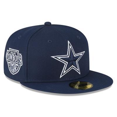 New Era Men's Dallas Cowboys Patch Navy Pom Knit Beanie