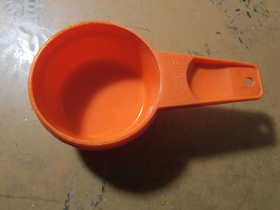 Vintage Tupperware Measuring Spoons, Orange Tupperware Complete