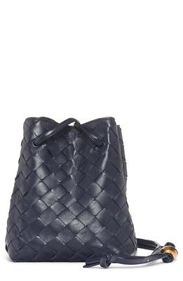 Bottega Veneta Small Loop Intrecciato Leather Shoulder Bag In Porridge Gold