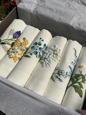 Garden Flowers Linen Floral Dinner Napkins (set of 6)